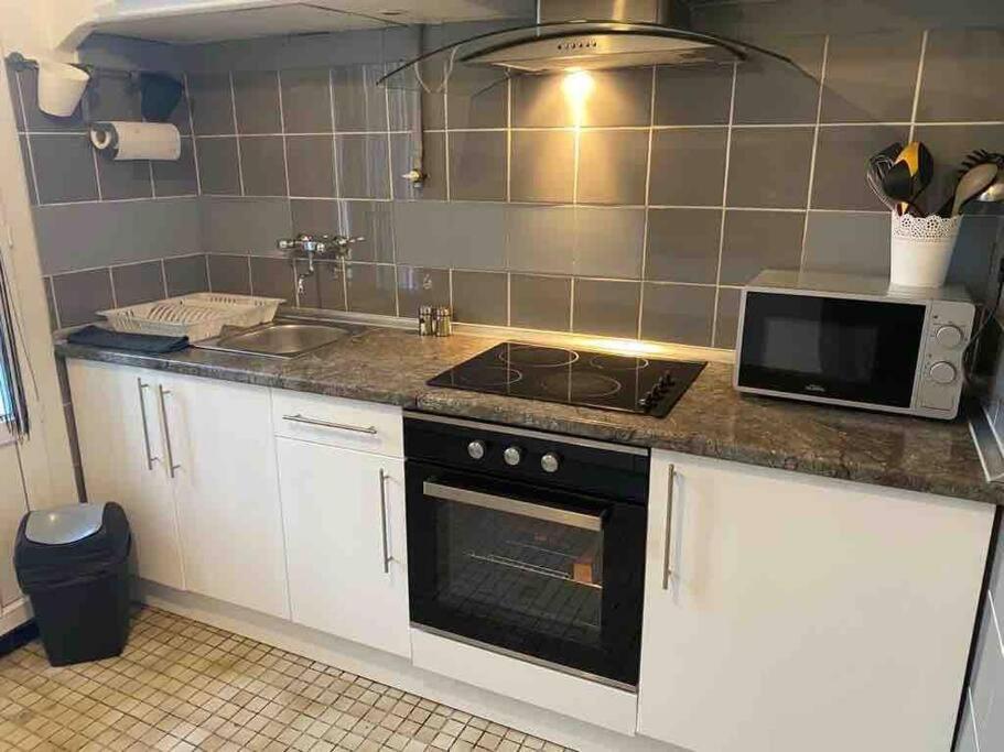 מרסיי Appartement T4 A Deux Pas De La Gare St Charles מראה חיצוני תמונה