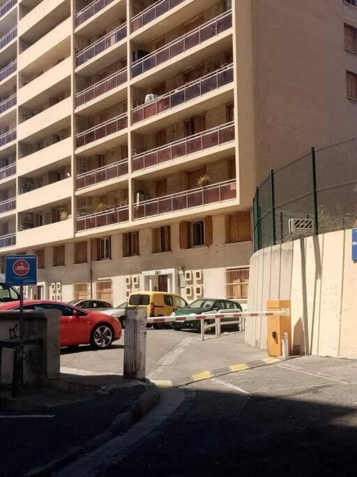 מרסיי Appartement T4 A Deux Pas De La Gare St Charles מראה חיצוני תמונה